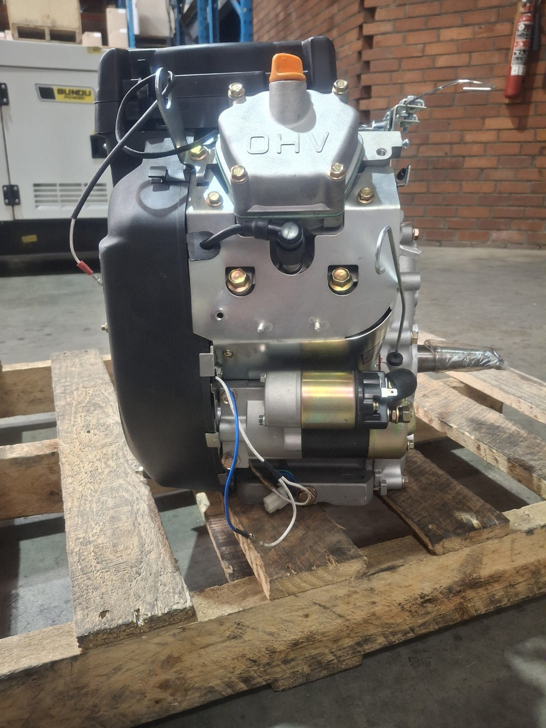 LT620 - 20HP - Petrol Engine Complete